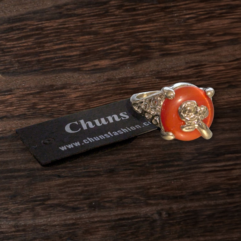 Chuns Silver Red Fun Ring 8.25 Ornate Luxurious Christmas Valentines Day Party